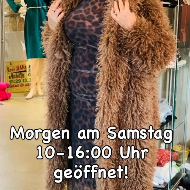 🐆 Wild & Elegant – ready for the Weihnachtszauber!
Ein Hauch von Glamour, etwas Leo und ganz viel Selbstbewusstsein 💋✨#inspiration #mode #fashion #